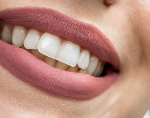 2. Formulated for sensitive teeth image