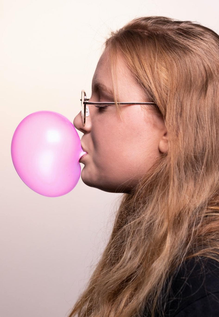 The Effects of Chewing Gum on Your Teeth