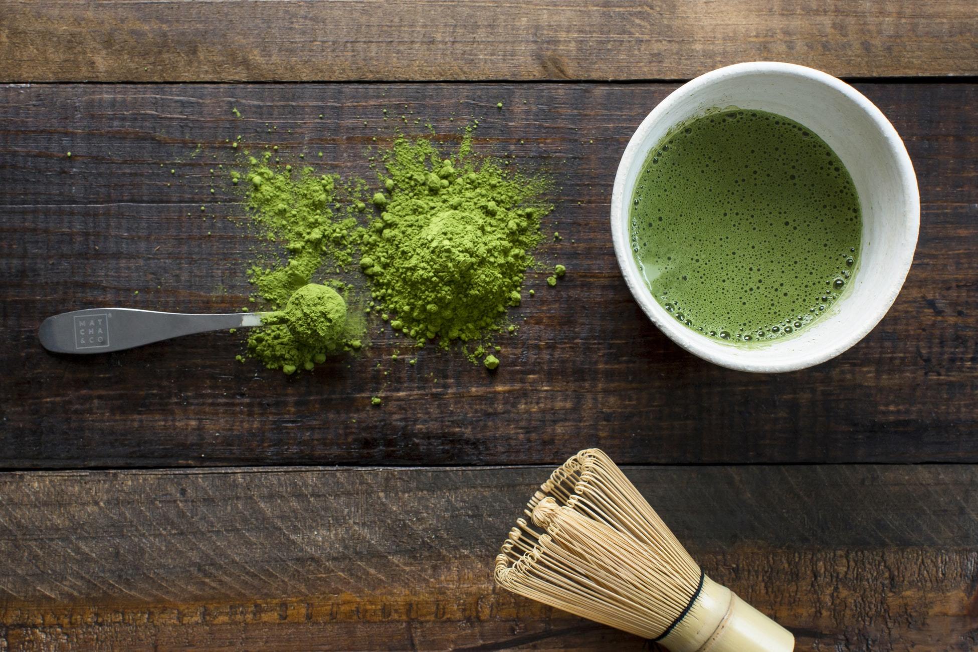 How to Keep Teeth Healthy Naturally