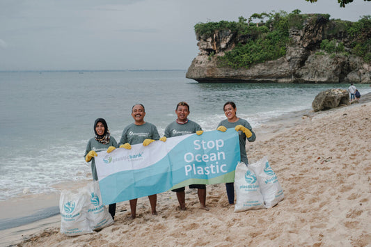 SNOW Partners with Plastic Bank to Become Plastic Net-Zero